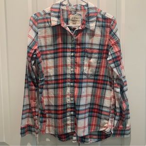 SO Perfect Plaid Flannel Button Down Shirt. Relaxed, Soft, Cotton. L